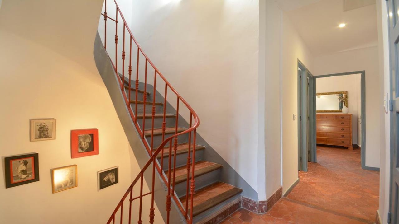 阿爾勒L'Escalier Rouge别墅 外观 照片